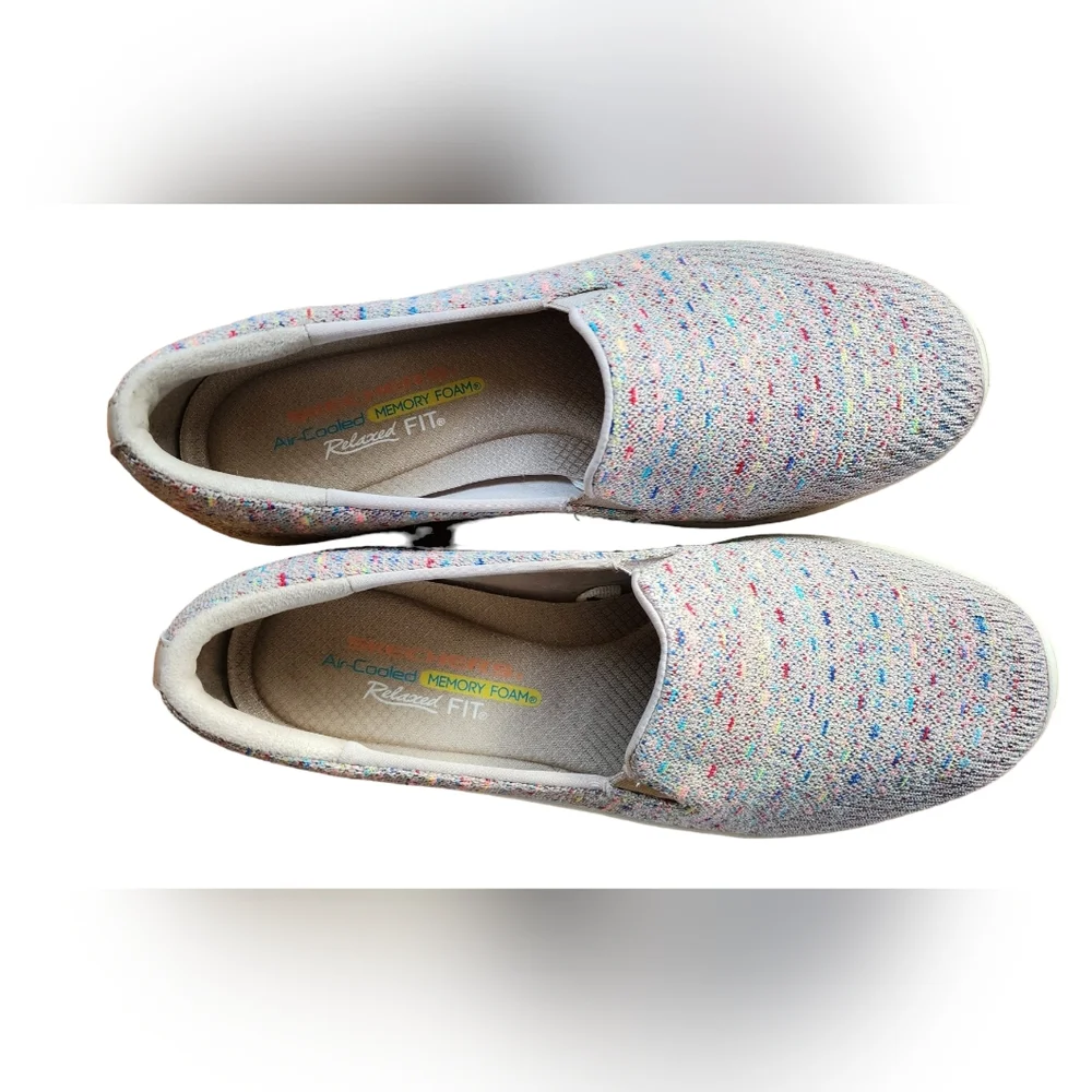Skechers Women's 8 Reggae Fest Wicker Slip On Shoes - Picture 3 of 5